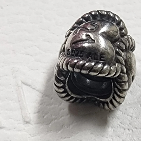 PANDORA  Birthday milestone 21 - Picture 2 of 6